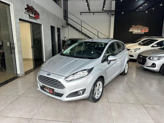 FORD FIESTA 1.6 SEL HATCH 16V FLEX 4P MANUAL